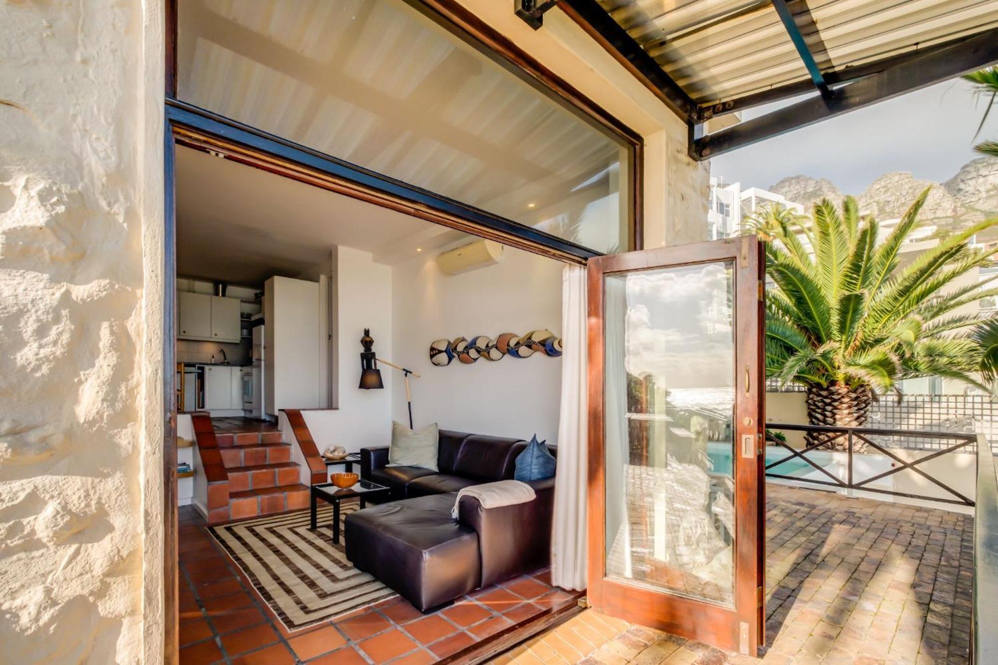 Camps Bay Terrace Palm Suite Città del Capo Esterno foto